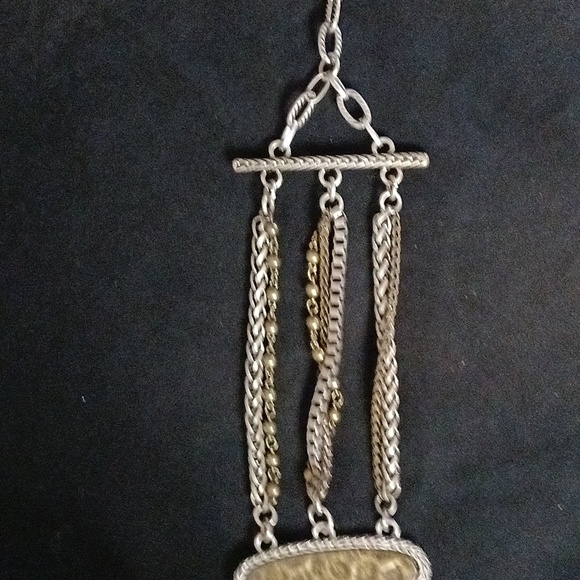 #33. CHICO'S Fabulous chain belt βοΈπππ - Picture 4 of 7